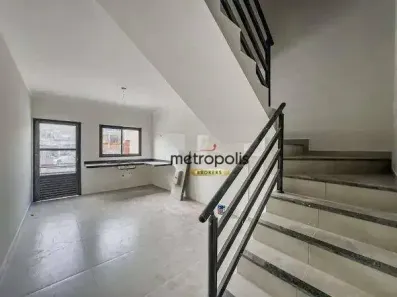 Sobrado com 3 Quartos à venda, 147m² no Vila Lucinda, Santo André
