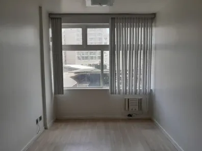 Sala Comercial com 1 Quarto para alugar, 30m² no Catete, Rio de Janeiro