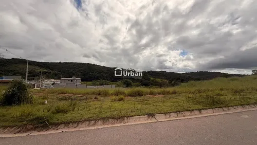 Lote/Terreno à venda, 137m² no Chácaras Roselândia, Cotia
