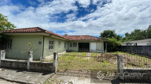 Casa com 3 Quartos à venda, 160m² no Centro, Palhoça