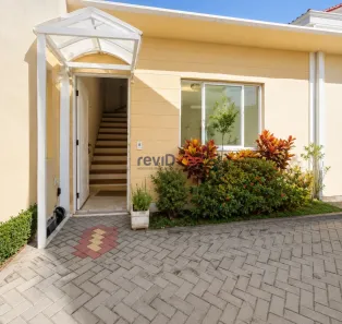 Casa de Condomínio com 3 Quartos à venda, 137m² no Vila Bertioga, São Paulo