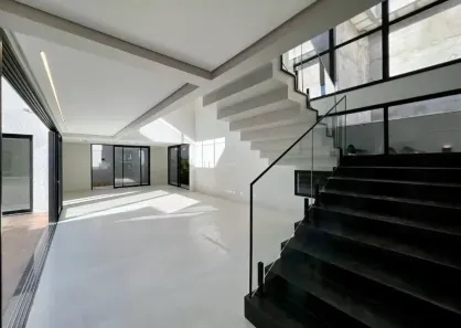 Casa de Condomínio com 4 Quartos à venda, 261m² no Jardins Capri, Senador Canedo
