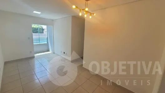 Apartamento com 3 Quartos para alugar, 80m² no Patrimônio, Uberlândia