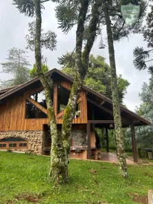 Casa com 4 Quartos à venda, 266m² no Monte Verde, Camanducaia