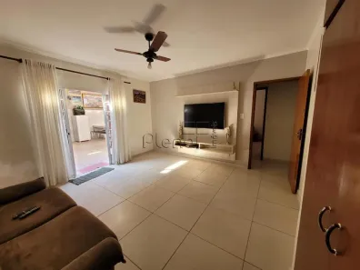 Casa com 3 Quartos à venda, 121m² no Jardim Roseira, Campinas