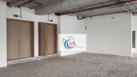 Sala Comercial para alugar, 244m² no Pinheiros, São Paulo