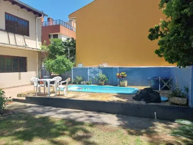 Casa com 3 Quartos à venda, 103m² no Vila Assunção, Porto Alegre