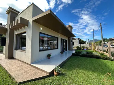 Casa com 3 Quartos à venda, 141m² no Centro, Picada Café