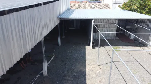 Galpão/Depósito/Armazém para alugar, 450m² no Piratininga, Niterói