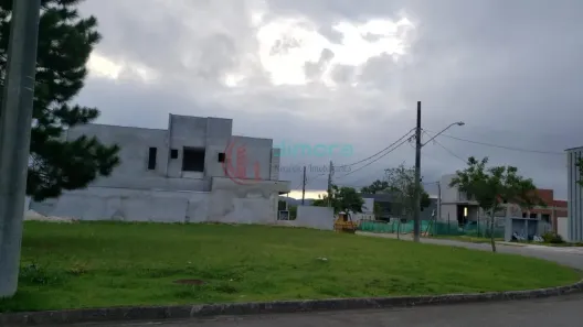 Lote/Terreno à venda, 358m² no Jardim São Pedro, Mogi das Cruzes