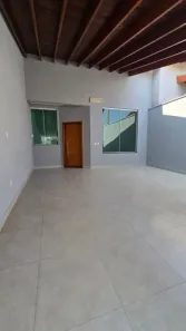 Casa com 3 Quartos para alugar, 110m² no Parque Universitário, Americana