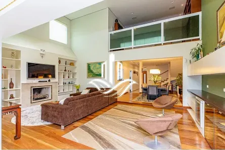 Casa com 4 Quartos à venda, 380m² no Santo Amaro, São Paulo