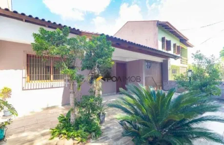 Casa com 3 Quartos para alugar, 131m² no Nonoai, Porto Alegre