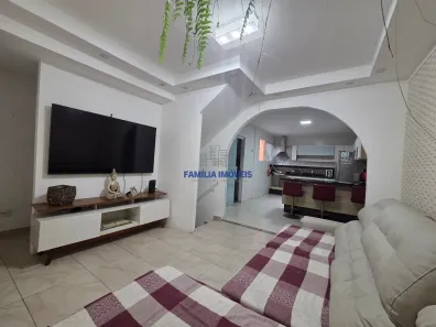 Casa de Condomínio com 2 Quartos à venda, 120m² no Marapé, Santos