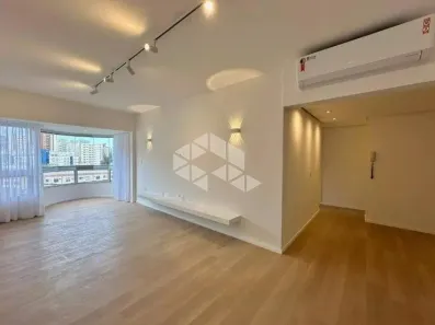 Apartamento com 2 Quartos à venda, 82m² no Centro, Florianópolis