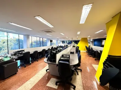 Sala Comercial para alugar, 600m² no Savassi, Belo Horizonte