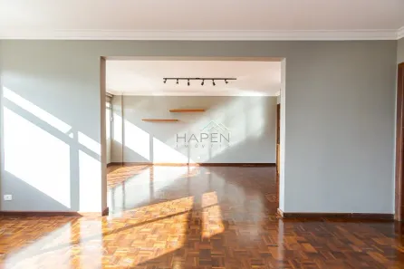 Apartamento com 3 Quartos para alugar, 189m² no Batel, Curitiba