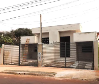 Casa com 3 Quartos à venda, 87m² no Leonor, Londrina
