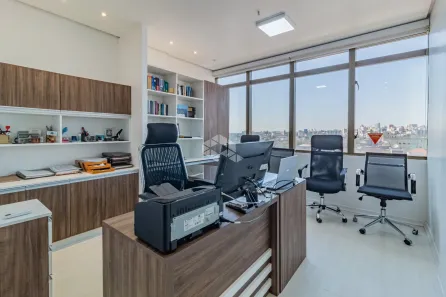 Sala Comercial com 1 Quarto à venda, 33m² no São Geraldo, Porto Alegre