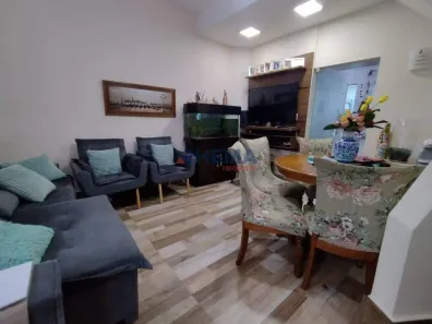 Sobrado com 3 Quartos à venda, 160m² no Campo Grande, Santos