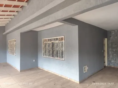 Casa com 4 Quartos à venda, 190m² no Taguatinga Norte, Brasília
