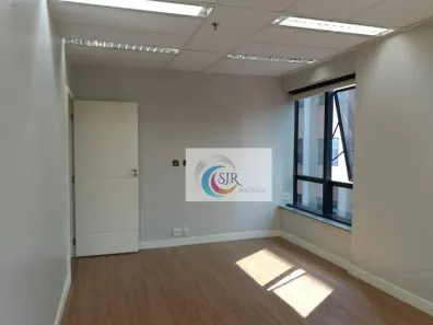 Sala Comercial para alugar, 93m² no Vila Olímpia, São Paulo