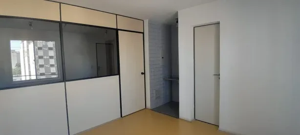 Sala Comercial para alugar, 33m² no Centro, Curitiba