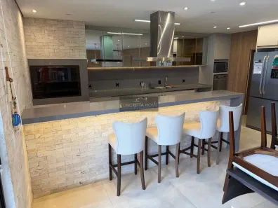 Casa com 4 Quartos à venda, 290m² no Santa Rosa, Cuiabá