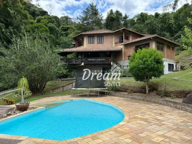 Casa de Condomínio com 6 Quartos à venda, 298m² no Albuquerque, Teresópolis