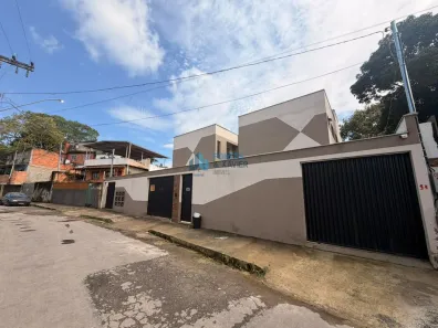 Casa com 2 Quartos à venda, 100m² no Santa Luzia, Juiz de Fora