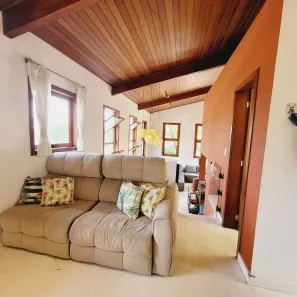 Casa com 3 Quartos à venda, 170m² no Granja Viana, Carapicuíba