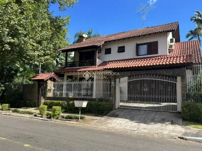 Casa com 4 Quartos à venda, 238m² no Jardim Mauá, Novo Hamburgo