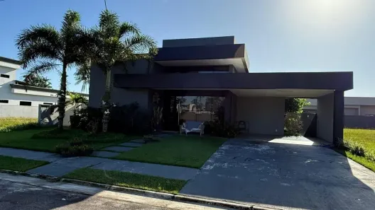 Casa de Condomínio com 3 Quartos à venda, 380m² no , Marituba