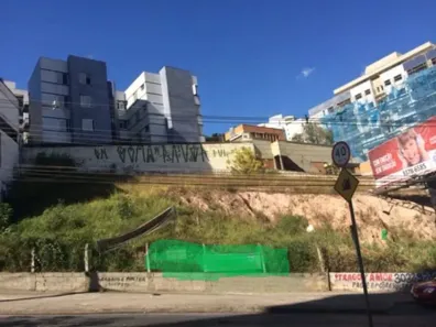 Lote/Terreno à venda, 476m² no Estoril, Belo Horizonte