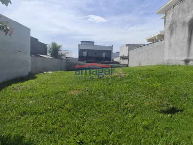 Lote/Terreno à venda, 300m² no Condomínio Terras do Vale, Caçapava