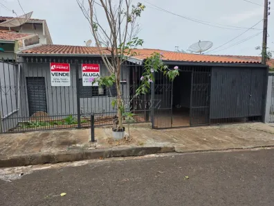 Casa com 3 Quartos para alugar, 166m² no Jardim Mazzei 1, Londrina