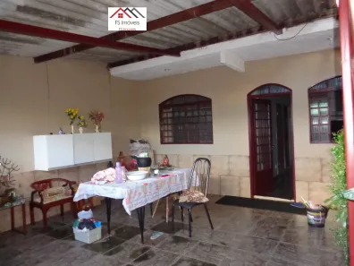 Casa com 4 Quartos à venda, 200m² no Samambaia Sul, Brasília