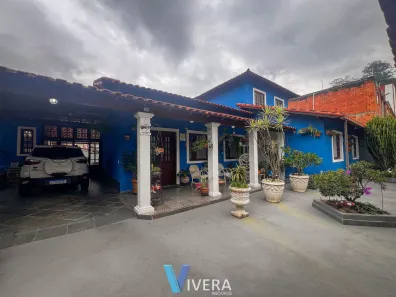 Casa com 3 Quartos à venda, 330m² no Tijuca, Teresópolis