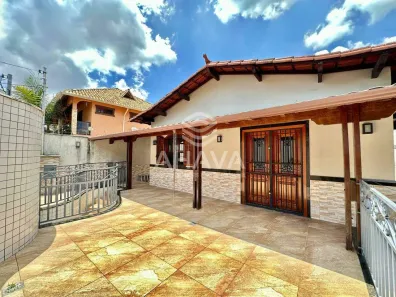 Casa com 5 Quartos à venda, 289m² no Itapoã, Belo Horizonte