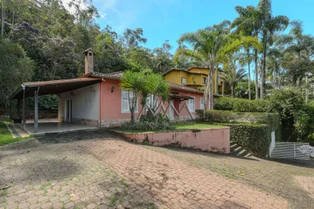 Casa de Condomínio com 2 Quartos para alugar, 248m² no Estância Serrana, Nova Lima