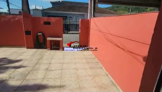 Casa com 2 Quartos para alugar, 120m² no Saboó, Santos