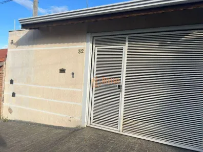 Casa com 3 Quartos para alugar, 140m² no Jardim Piazza di Roma, Sorocaba
