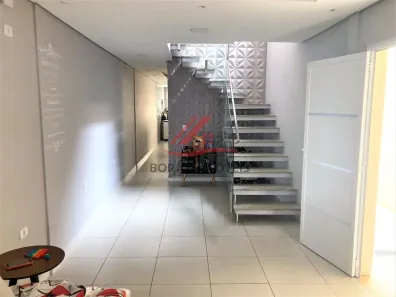Sobrado com 4 Quartos à venda, 230m² no Jardim Quarto Centenário, Mauá