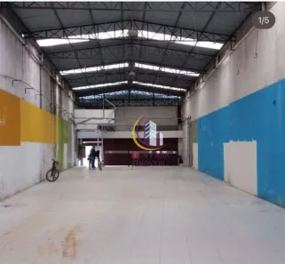 Galpão/Depósito/Armazém para alugar, 500m² no Bussocaba, Osasco