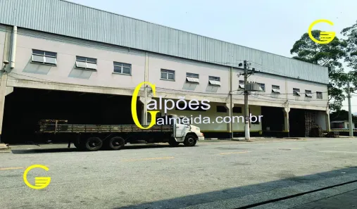 Galpão/Depósito/Armazém para alugar, 2597m² no Jardim Itaquiti, Barueri