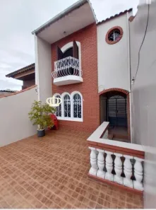Sobrado com 3 Quartos à venda, 137m² no Jardim Fernandes, São Paulo