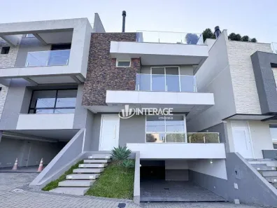 Casa de Condomínio com 3 Quartos à venda, 211m² no Santa Cândida, Curitiba