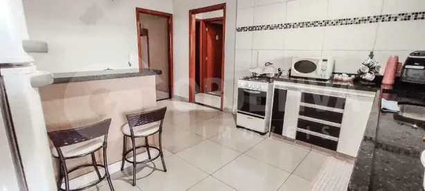 Casa com 3 Quartos à venda, 159m² no Jardim das Palmeiras, Uberlândia