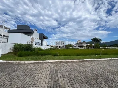 Lote/Terreno à venda, 391m² no Campeche, Florianópolis