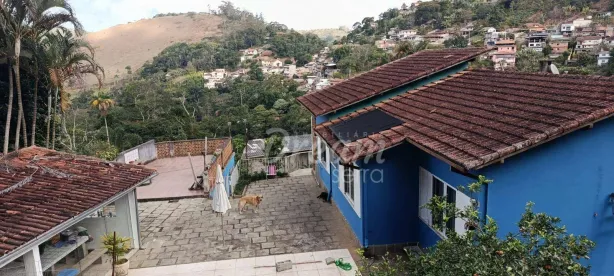 Casa com 4 Quartos à venda, 199m² no Granja Florestal, Teresópolis